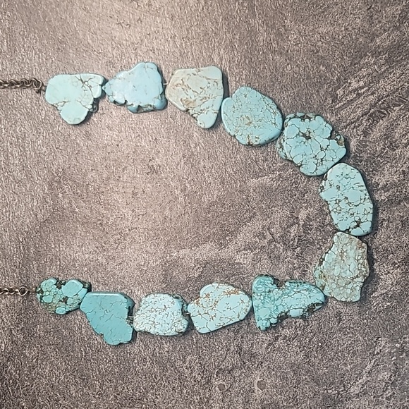 Turquoise Necklace - Picture 1 of 3